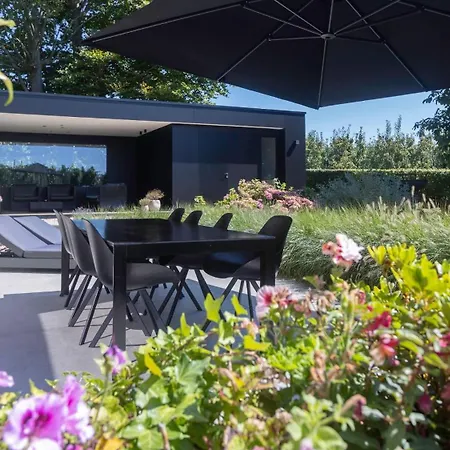 Le Clos Du Verger آوبيل